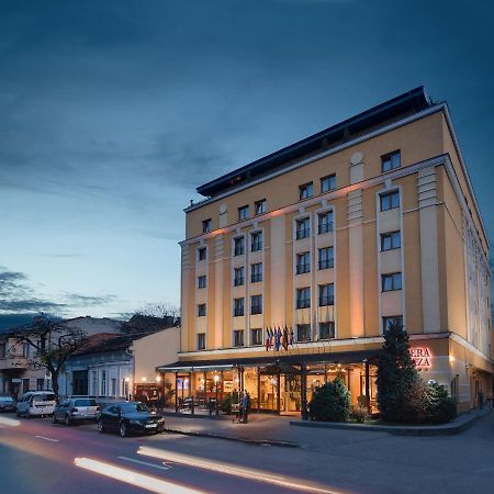 Hotel Opera Plaza Κλουζ-Ναπόκα Εξωτερικό φωτογραφία